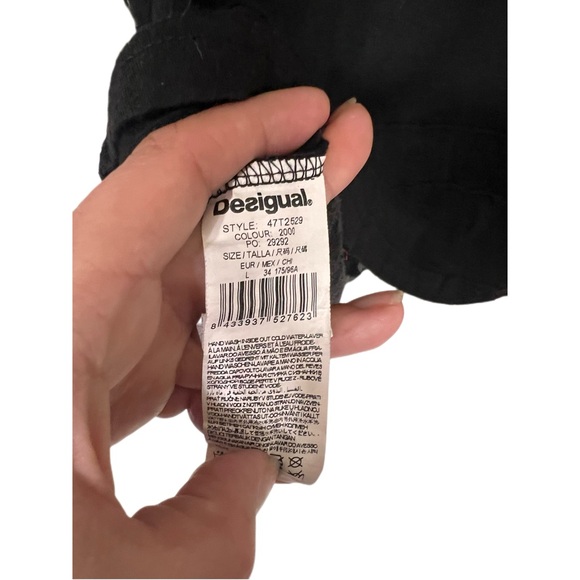 Desigual Long Sleeve Abstract Top Size L - Picture 8 of 13